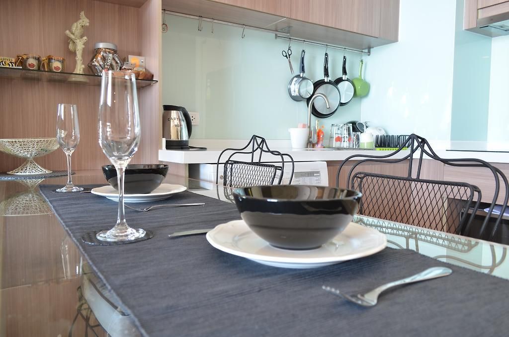 Everyday Beachfront Stylish Luxury Jomtien อพาร์ทเม้น Pattaya