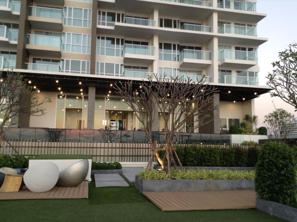 Everyday Beachfront Stylish Luxury Jomtien