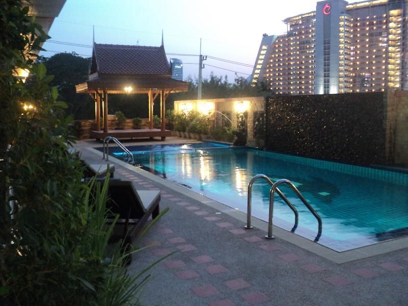 โรงแรม Nanthana Pattaya
