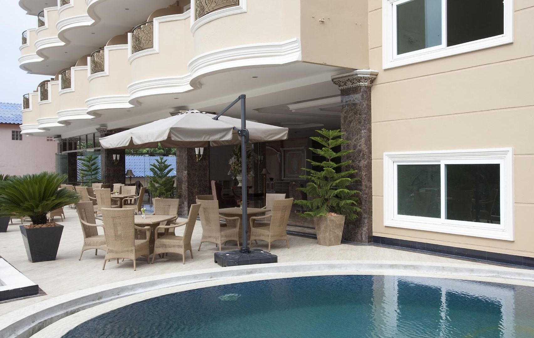 Lk Noble 4*
