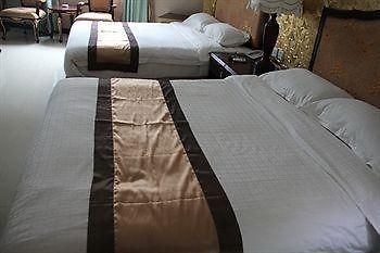 เดอะ พรีวี่ สวีทส์ 2* Pattaya