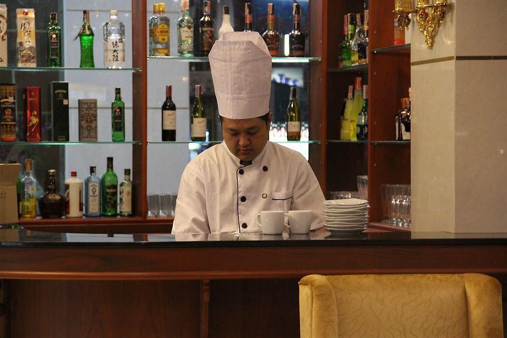 โรงแรม เดอะ พรีวี่ สวีทส์ Pattaya