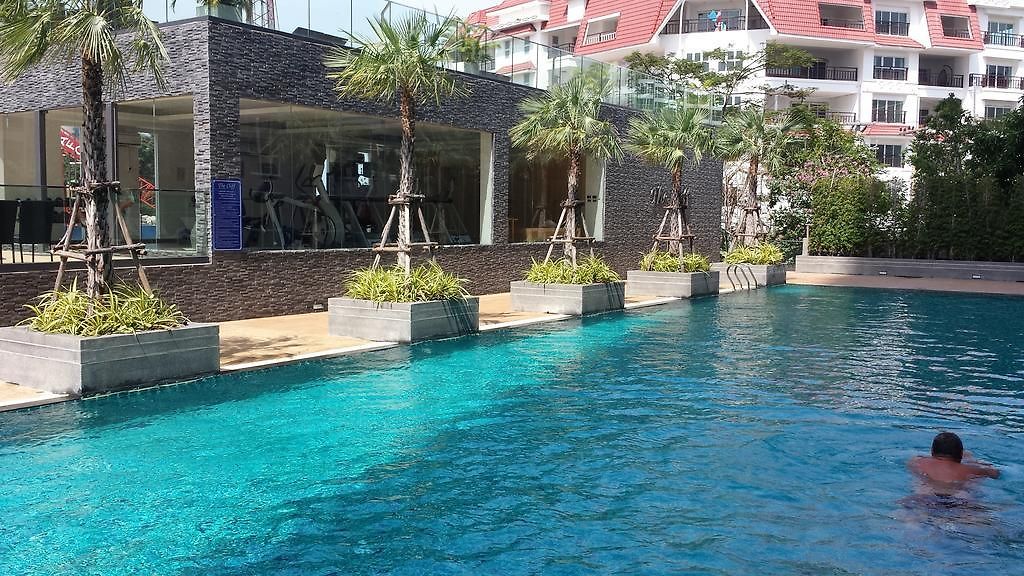 The Cliff อพาร์ตโฮเทล 2*