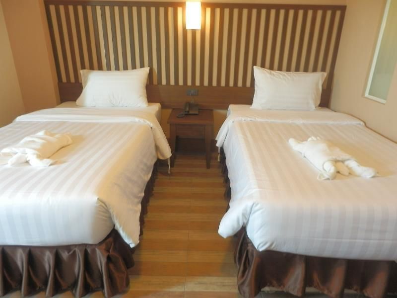 Oyo 120 Ja Siam Near Bangkok Hospital โรงแรม Pattaya