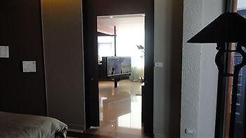 โรงแรม Pasadena 2*