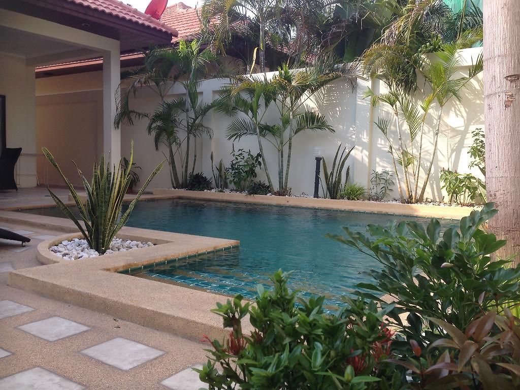 Majestic Pool วิลล่า