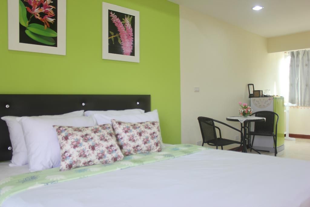 The Moonlight Place โรงแรม