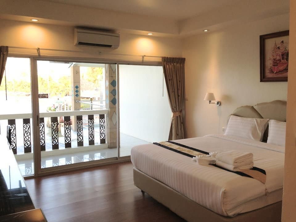 At Sea โรงแรม Pattaya