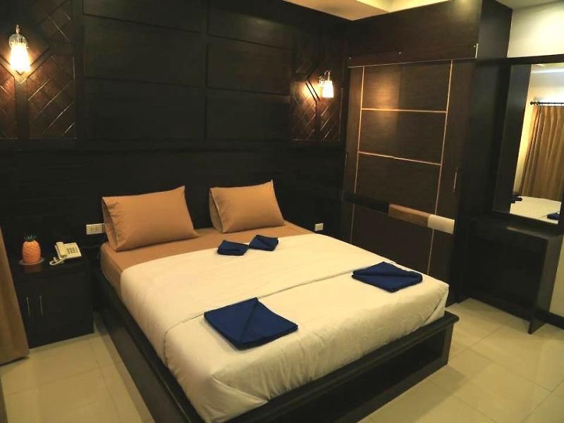 บ้านพัก Marfru Cafe And Pattaya