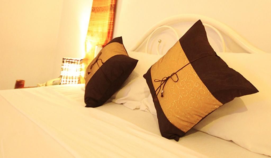 โรงแรม Eden Hotel Pattaya 2*