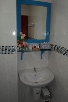 โรงแรม The Moonlight Place 3*