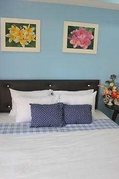 โรงแรม The Moonlight Place 3*
