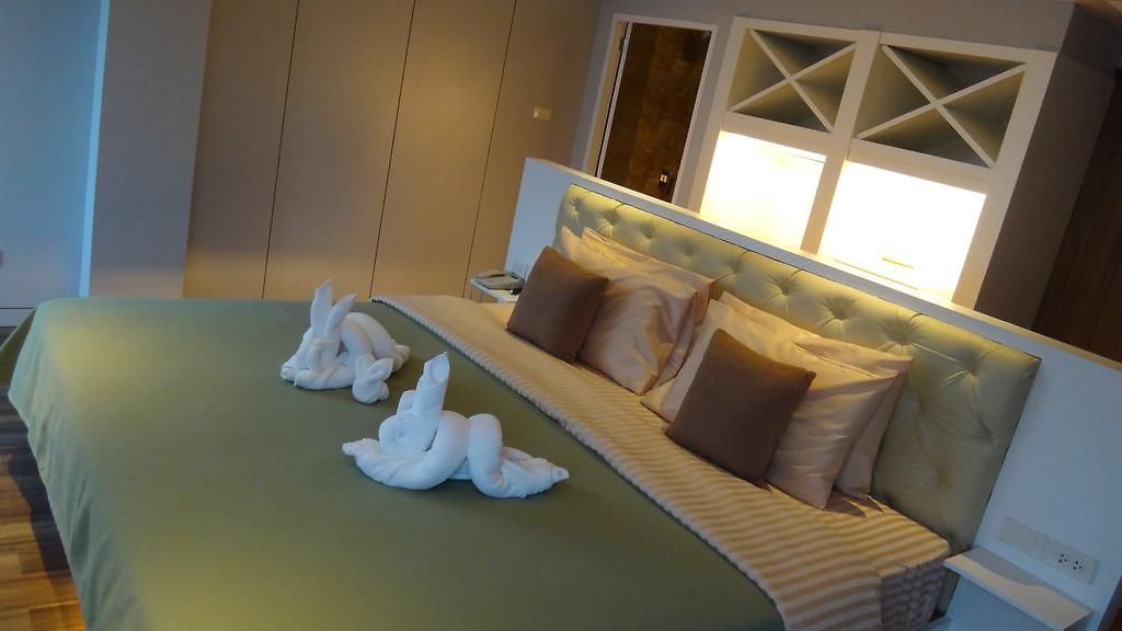 Golden Cliff House Pattaya
