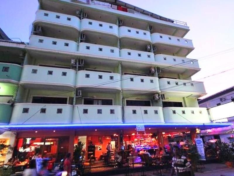 โรงแรม โอโย 75381 โรงแรมบิลลาบอง