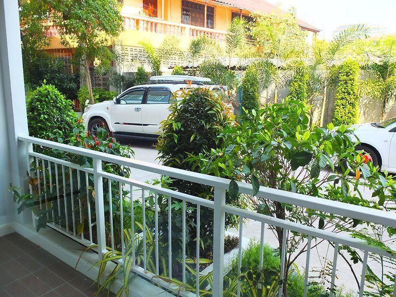 โรงแรม โอโย 75389 แพนโดร่า เฮาส์