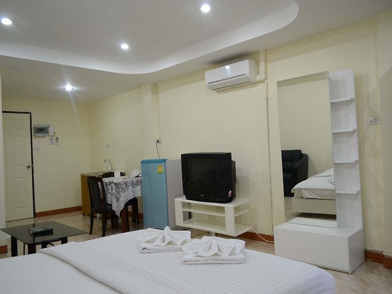 บ้านพัก Oyo 75494 President 3*