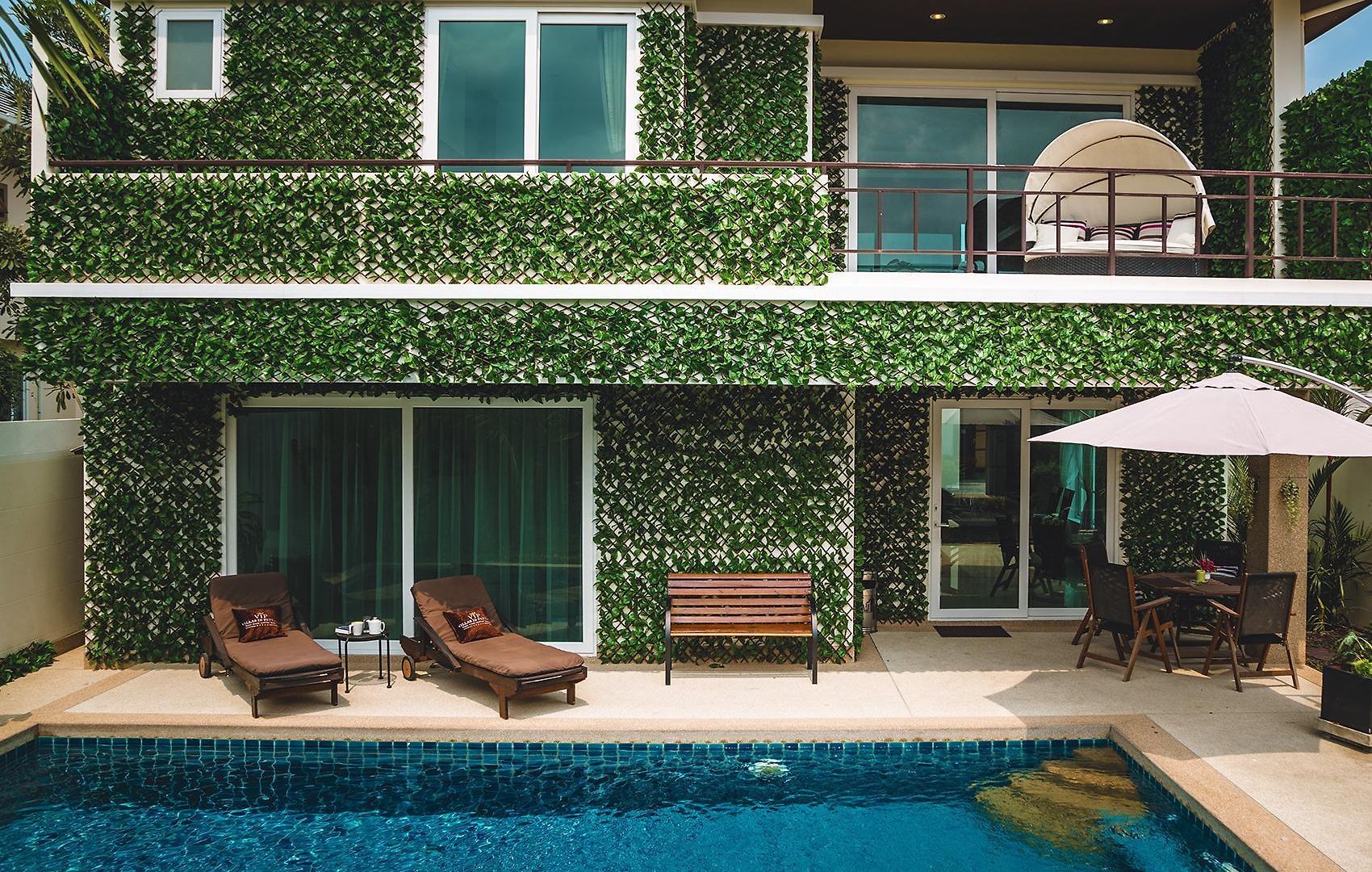 โรงแรม In 4*