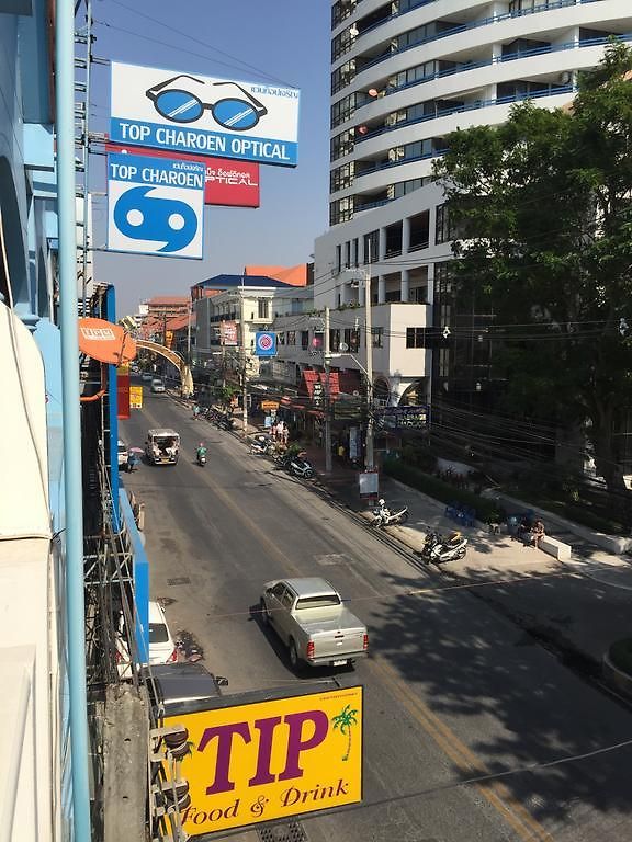 บ้านพัก Rosie's Bar And 3*