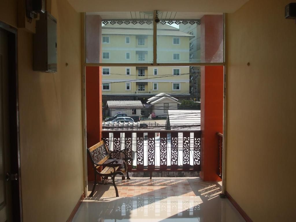 บ้านพัก Aura House Pattaya