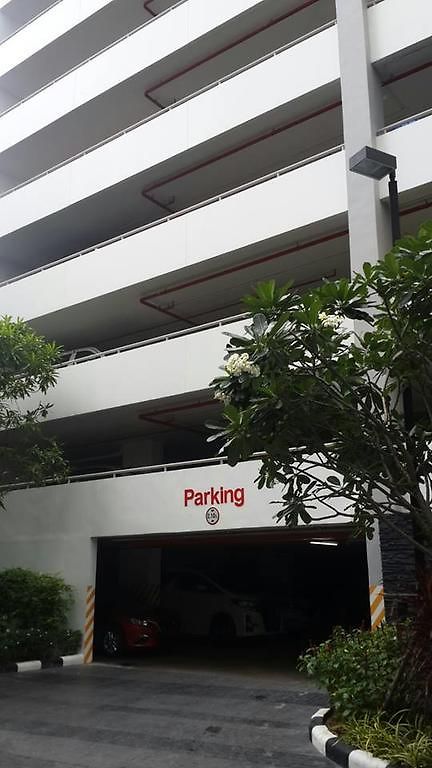 อพาร์ทเม้น Wong Amat Tower By Peter *