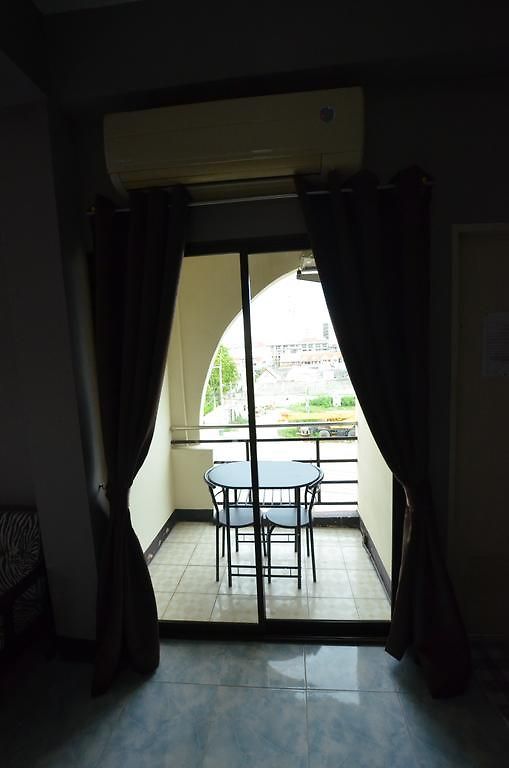 บ้านพัก Bua Khao Paradise Pattaya
