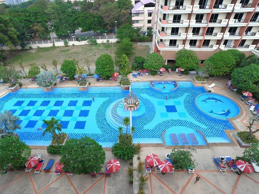 โรงแรม เล็ก 3*