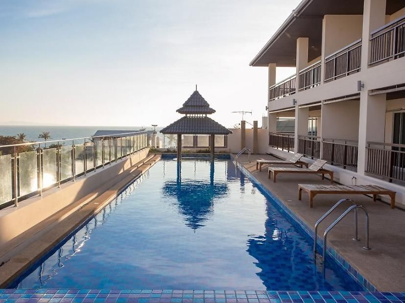โรงแรม R-con Rest Sea 3*