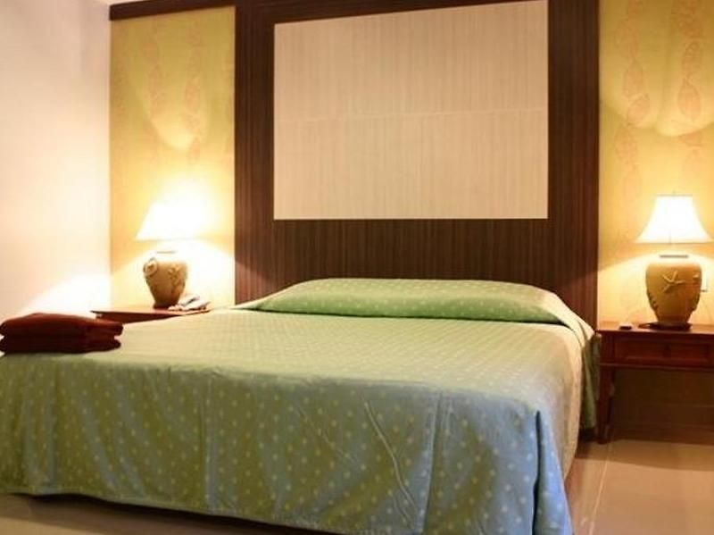 โรงแรม Diamond Place 3*