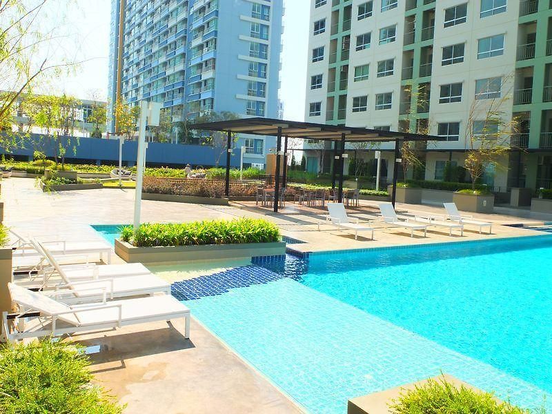 Lumpini Jomtien Seaview E22inn โรงแรม Pattaya
