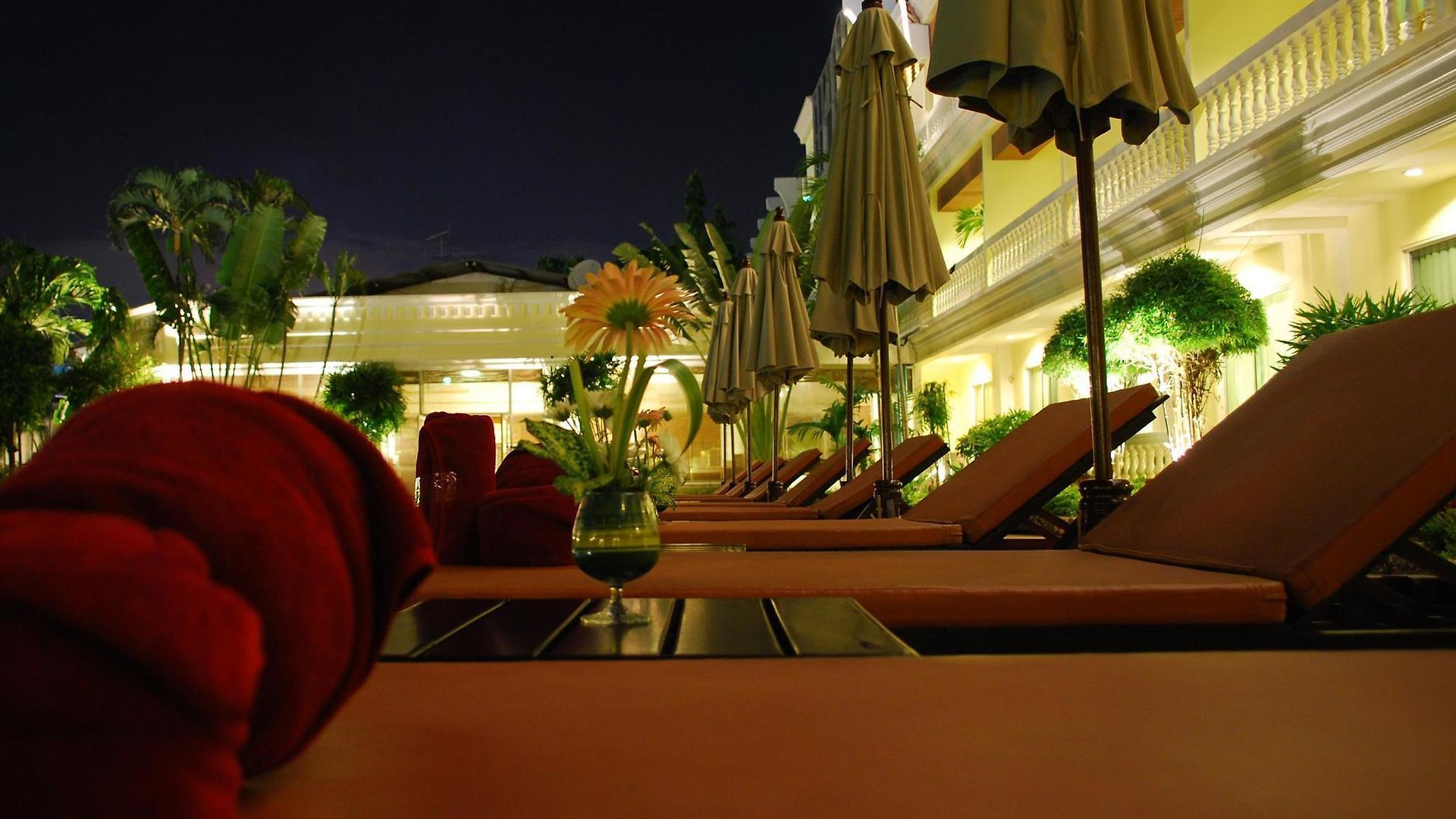 วินด์มิลล์รีสอร์ทโฮเทล พัทยา โรงแรม