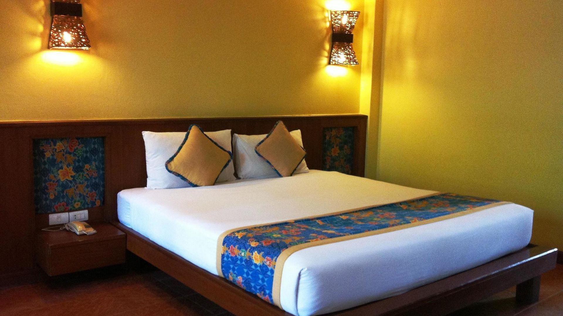 Loma & รีสอร์ท