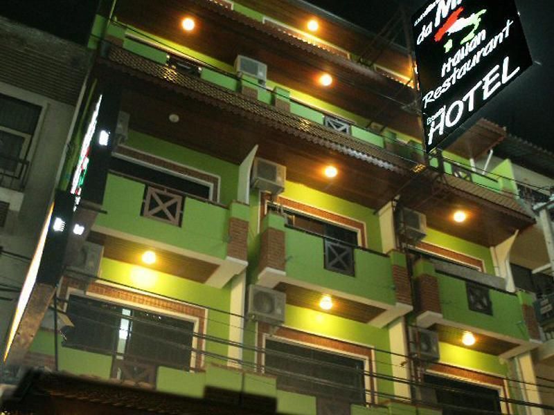 Max โรงแรม 2*