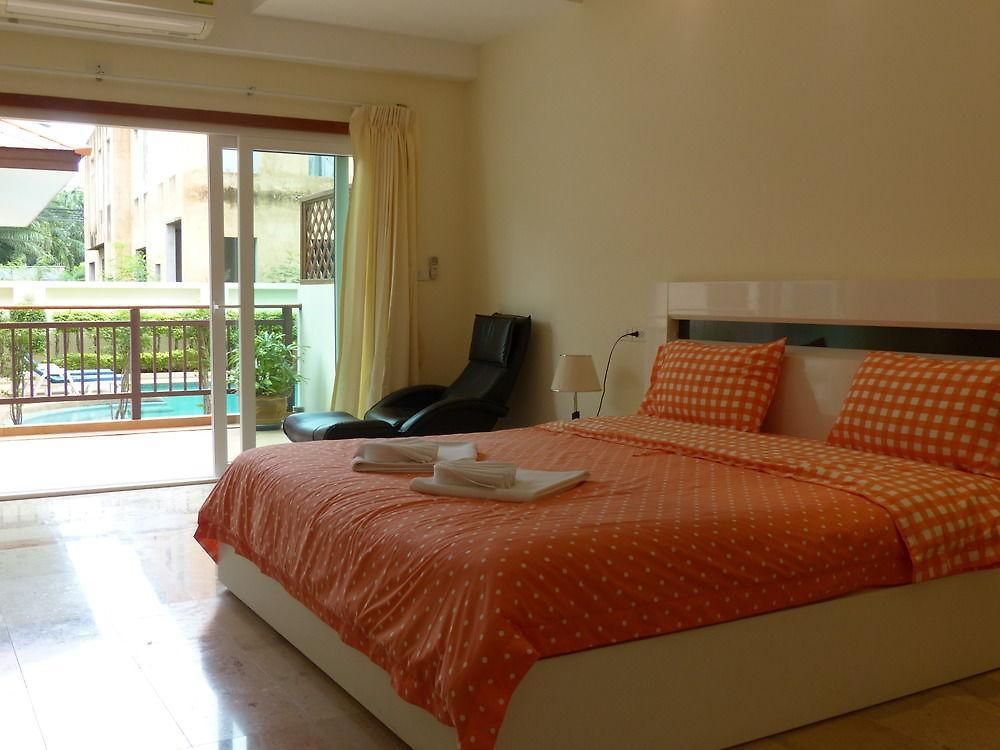 Emerald Palace อพาร์ตโฮเทล 3*