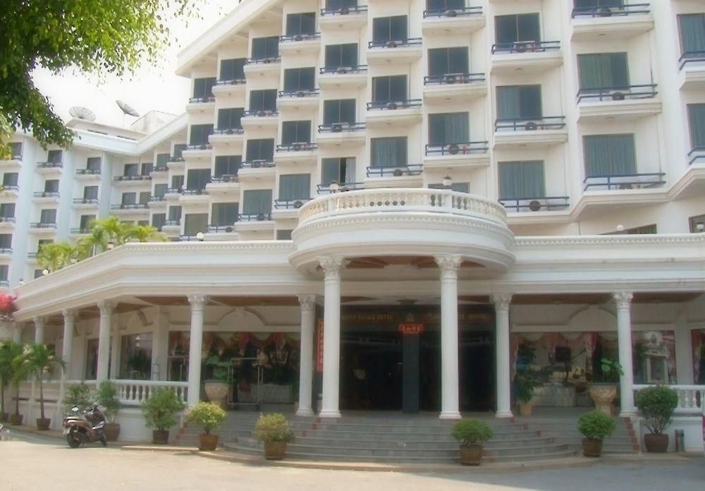 โรงแรมซีซาร์ พาเลซ โรงแรม