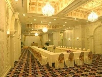 Adriatic Palace โรงแรม