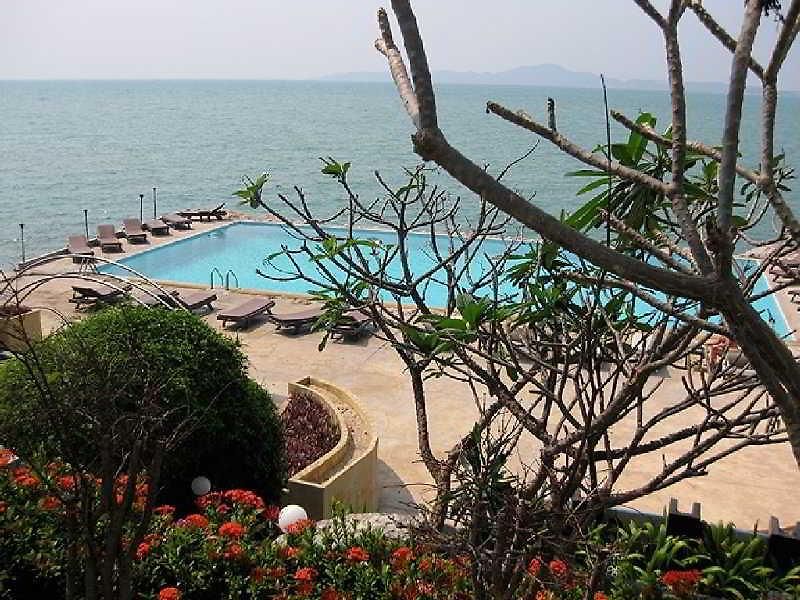 Golden Cliff House 3* Pattaya