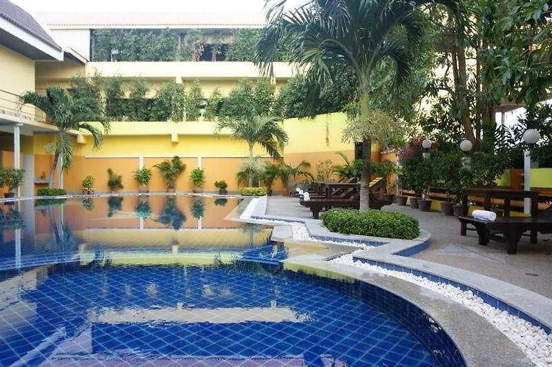 โรงแรม Jomtien Holiday Pattaya