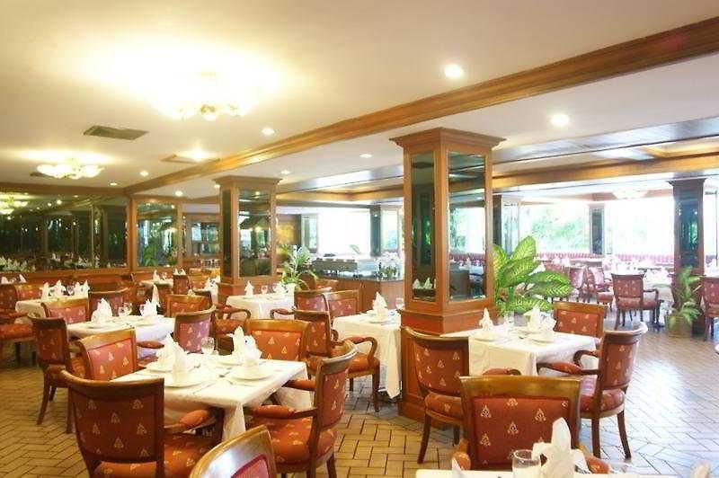 โรงแรม Jomtien Holiday
