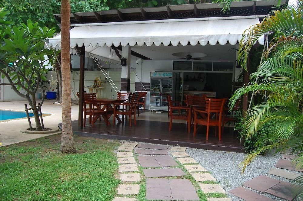 Sirikarn & Luxury 3* Pattaya
