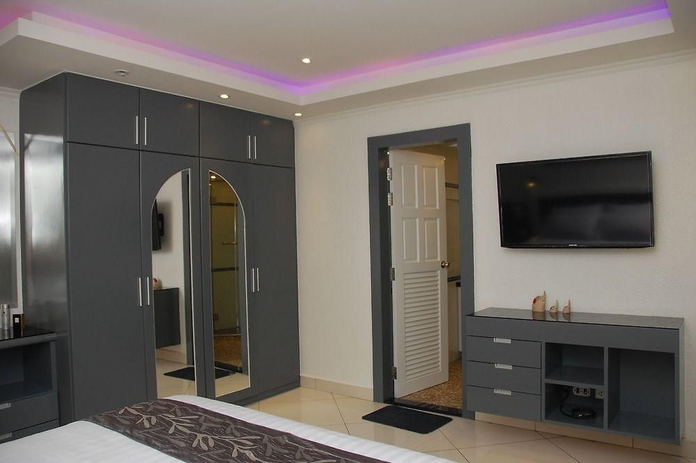 Sirikarn & Luxury โรงแรม