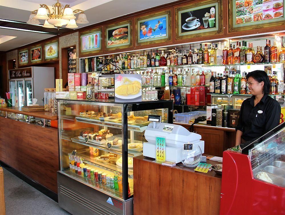 เดอะ พรีวี่ สวีทส์ โรงแรม Pattaya