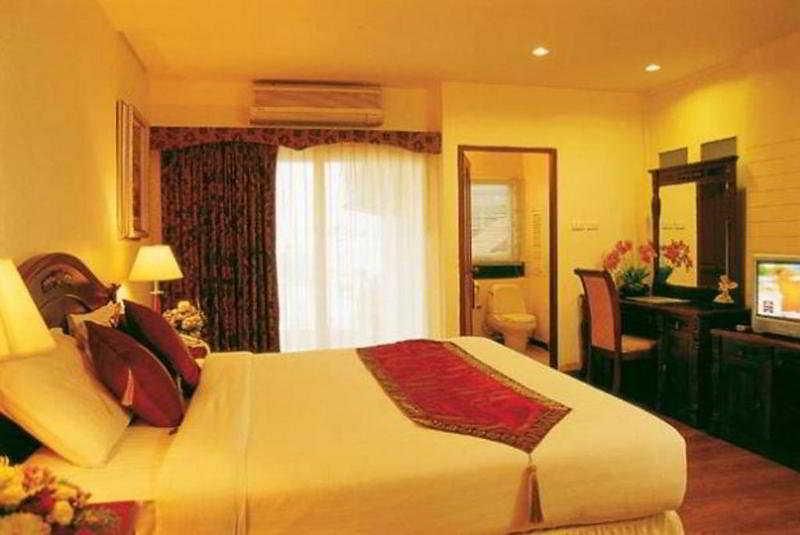 Lk Pavilion Executive Serviced โรงแรม