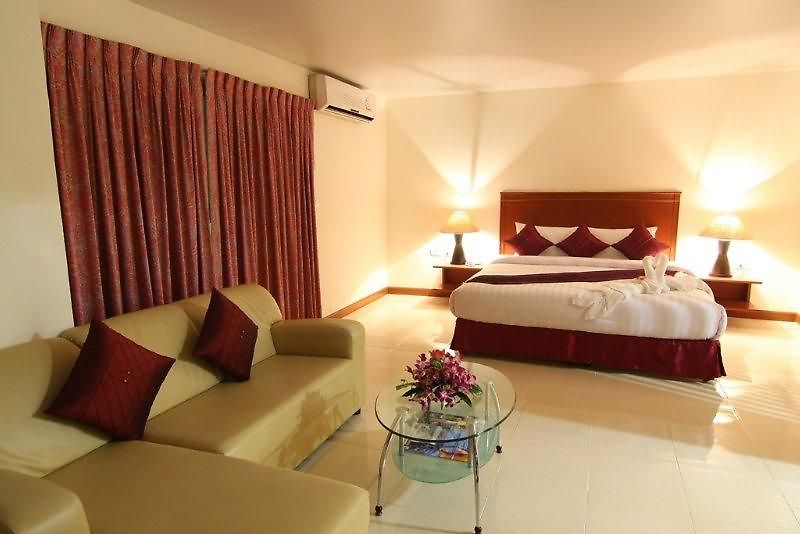 Eastiny โรงแรม 4*
