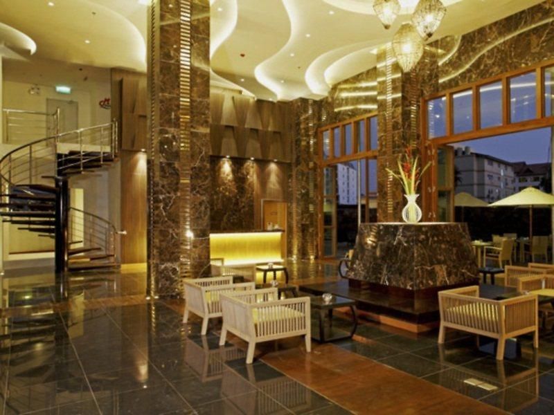 โรงแรม Centara Nova Pattaya