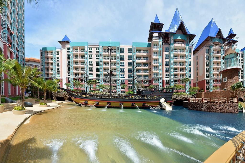 อพาร์ทเม้น Grande Caribbean Unit 815