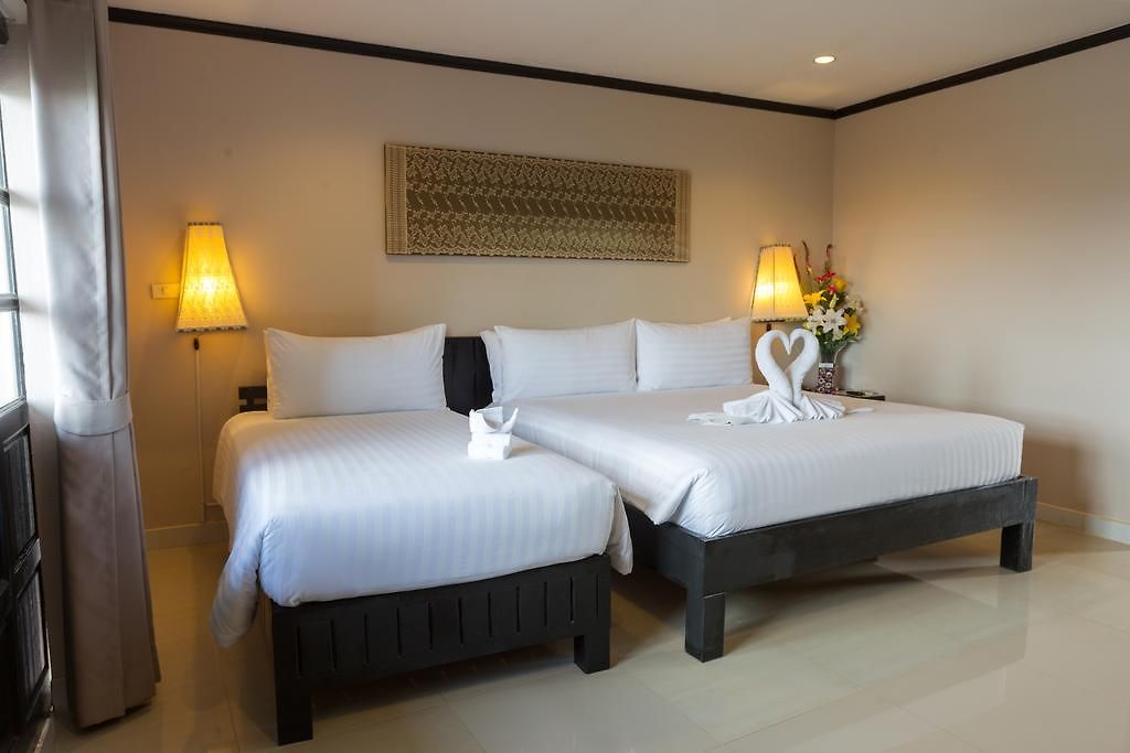 โรงแรม โกลเดนท์ทิวลิป เอสเซนเชียล พัทยา Pattaya