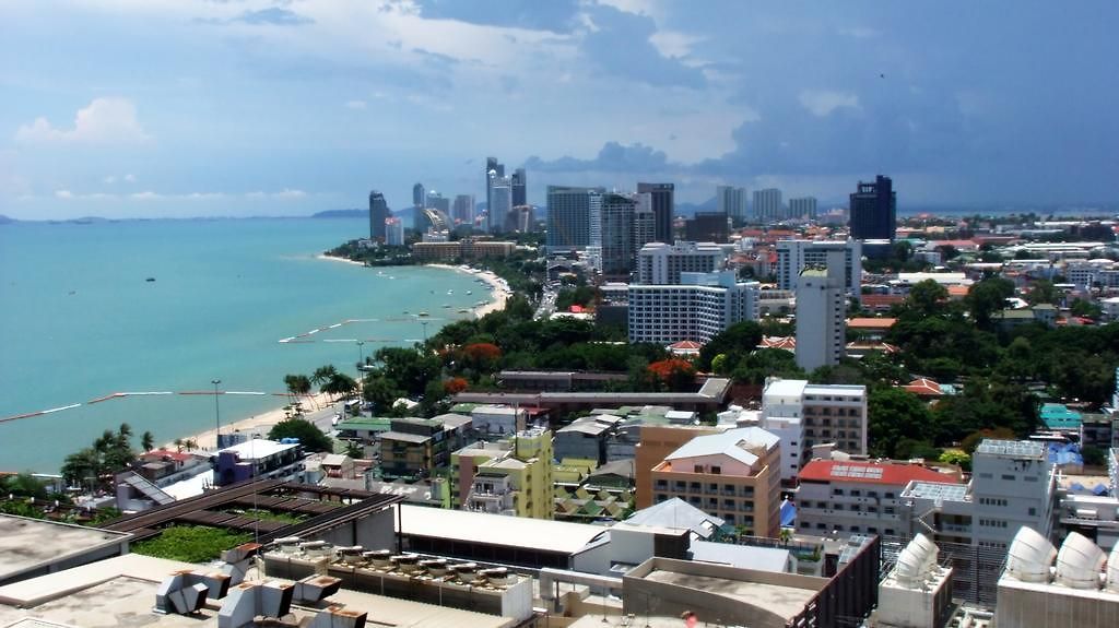 อพาร์ทเม้น View Talay 6 By Cando *