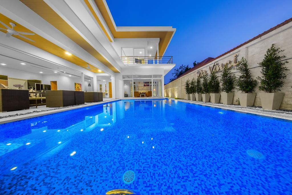 Davinci Pool วิลล่า