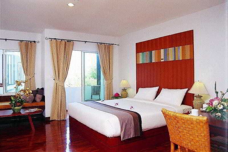 โรงแรม Hill Fresco 5*