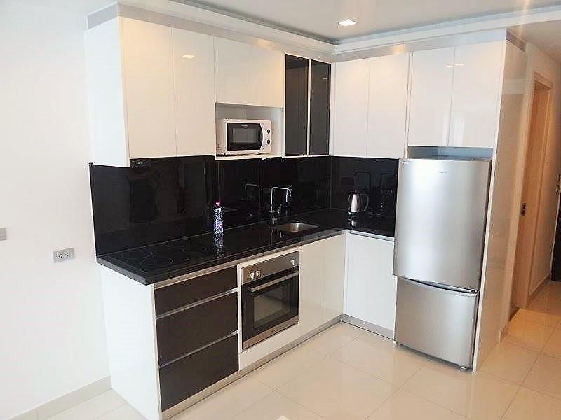 อพาร์ทเม้น Wongamat Tower 1 Bedroom *